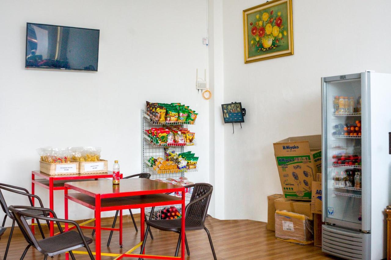 Super Oyo 1183 Papakoel Hotel Медан Екстериор снимка